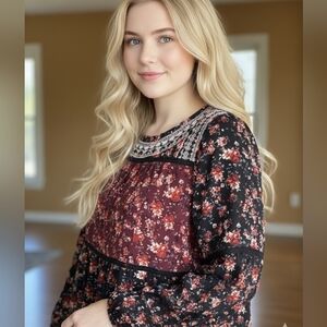Knox Rose Burgundy and Black Floral Top